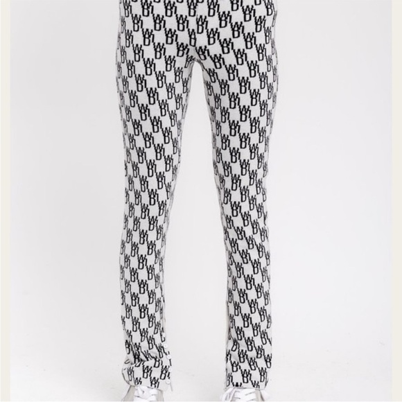We11done Black and White Logo Knit Jacquard Pants Wool Cashmere - Picture 3 of 16